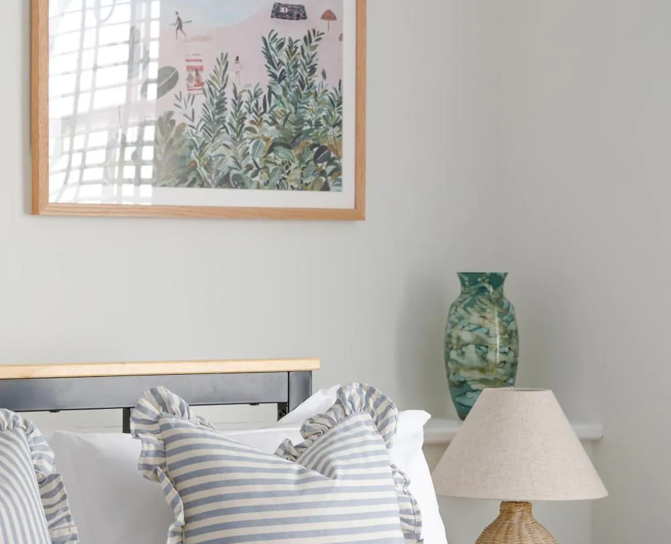 The Chic Coastal Retreat - 3Bd Apartment Brighton
