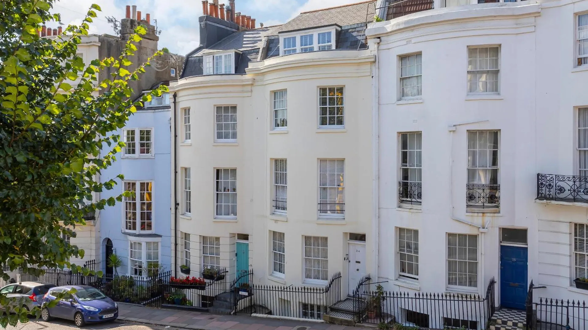 The Chic Coastal Retreat - 3Bd Apartment Brighton