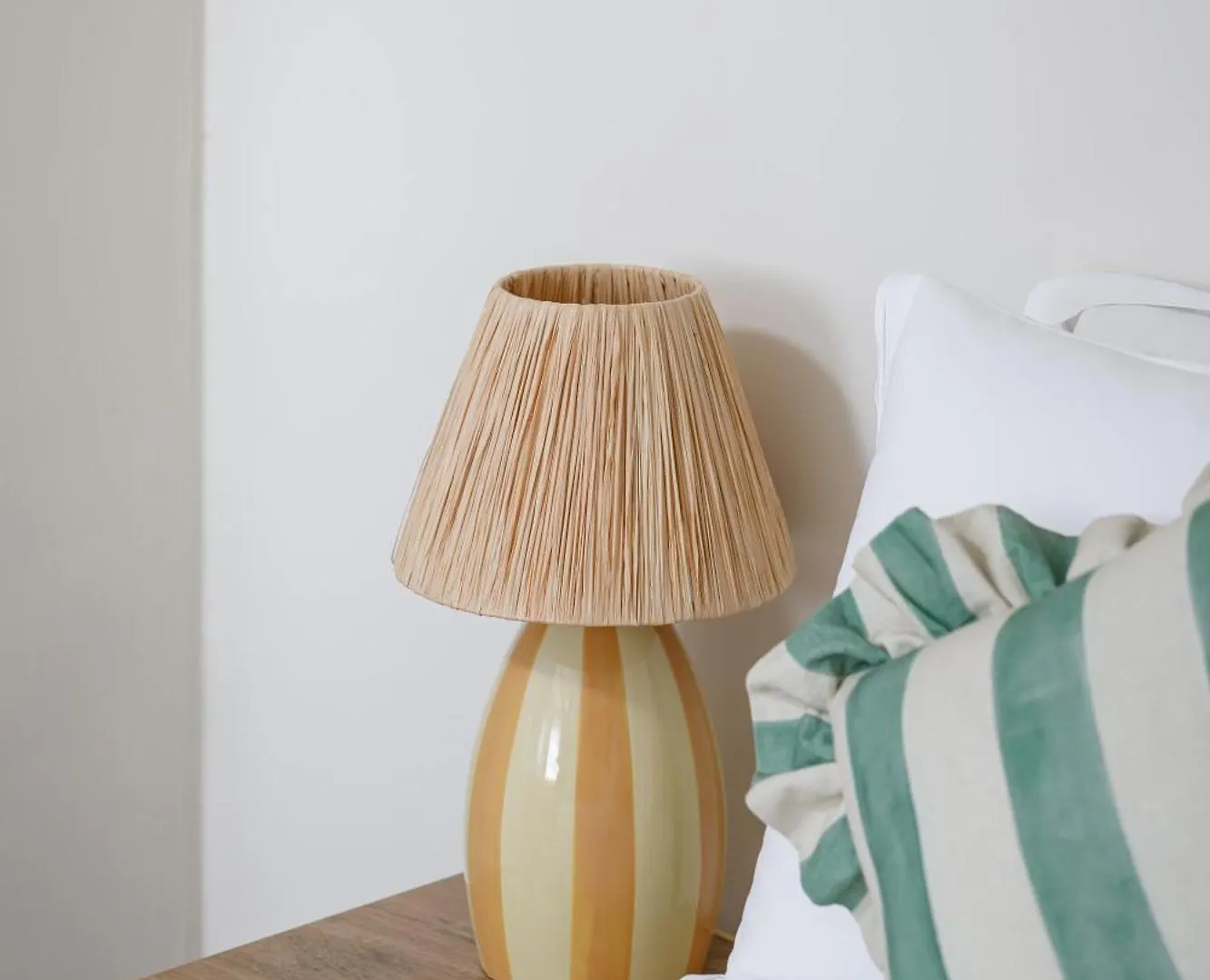 The Chic Coastal Retreat - 3Bd Apartment Brighton 0*,  United Kingdom